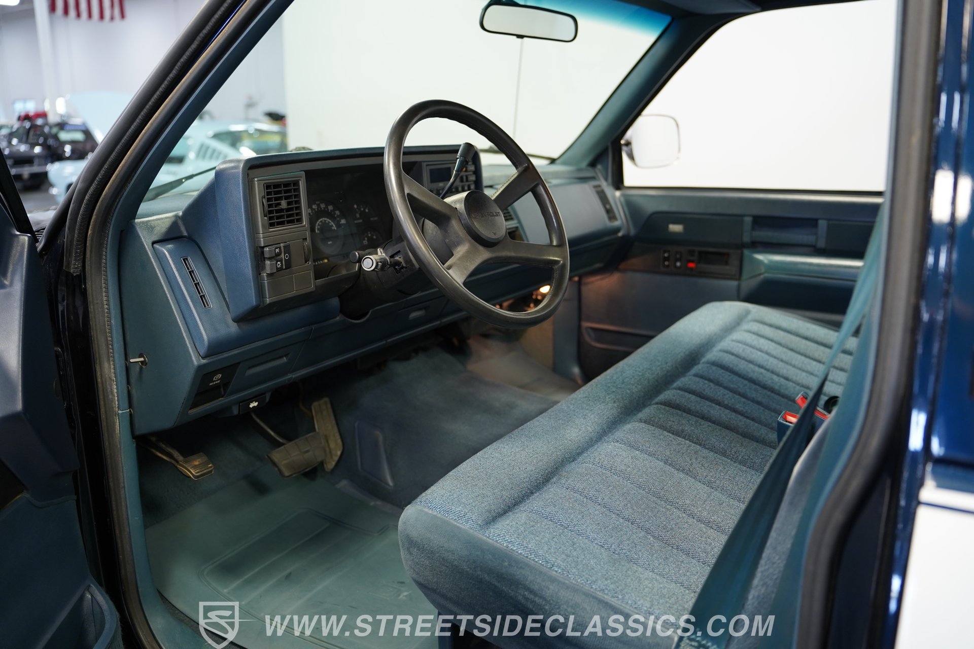 Used 1989 Chevrolet Silverado 1500 2WD Regular Cab image 4