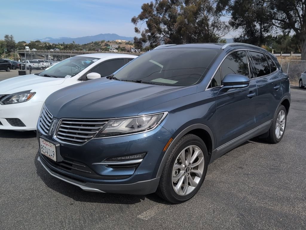 Used 2018 Lincoln MKC Select w/ Select Plus Package image 1