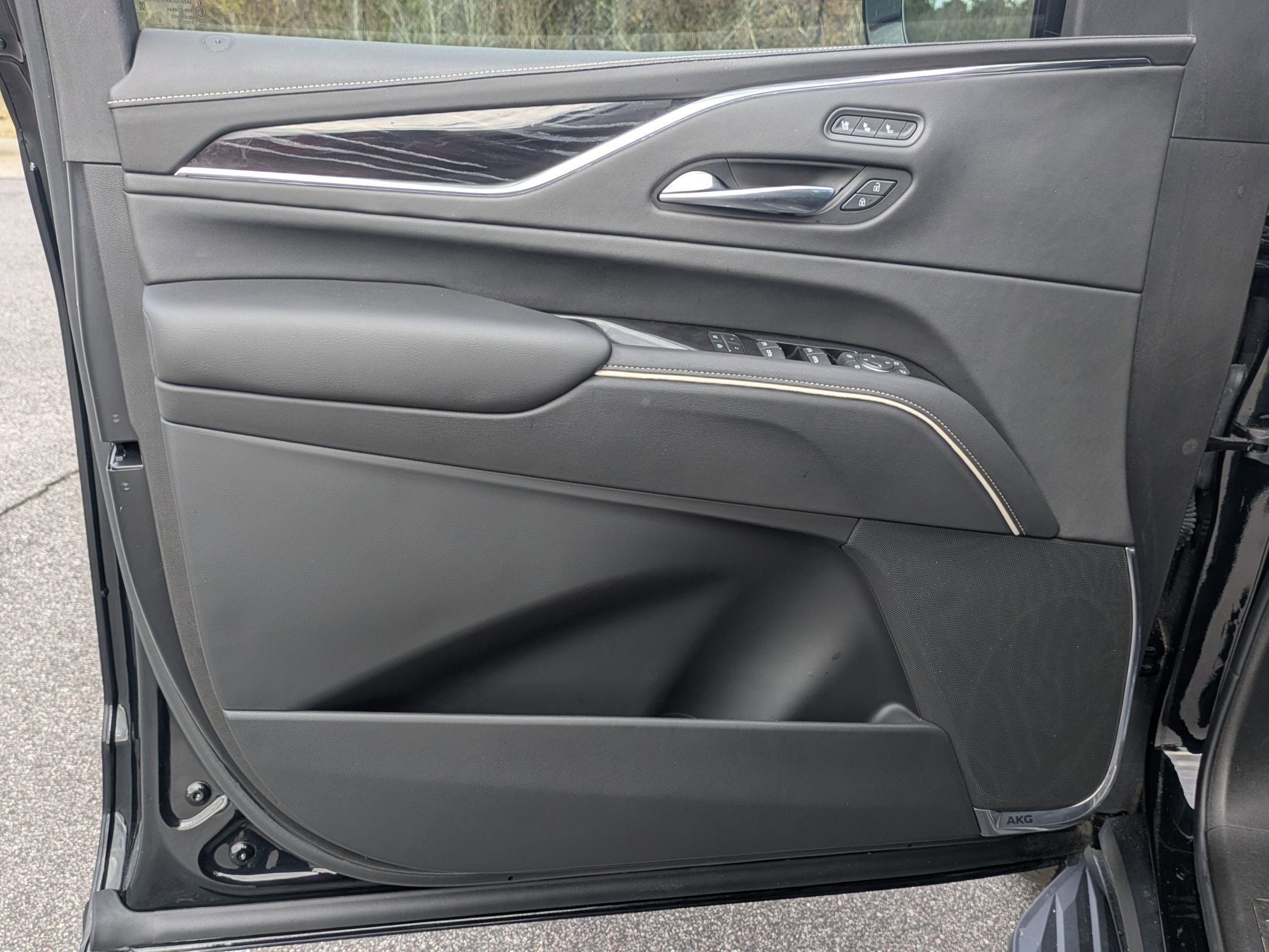 Used 2021 Cadillac Escalade Sport w/ Driver Assist Tech Package image 20