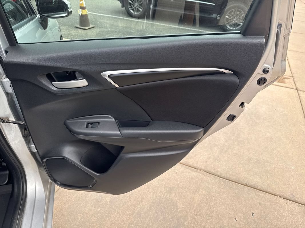 Used 2015 Honda Fit LX image 15