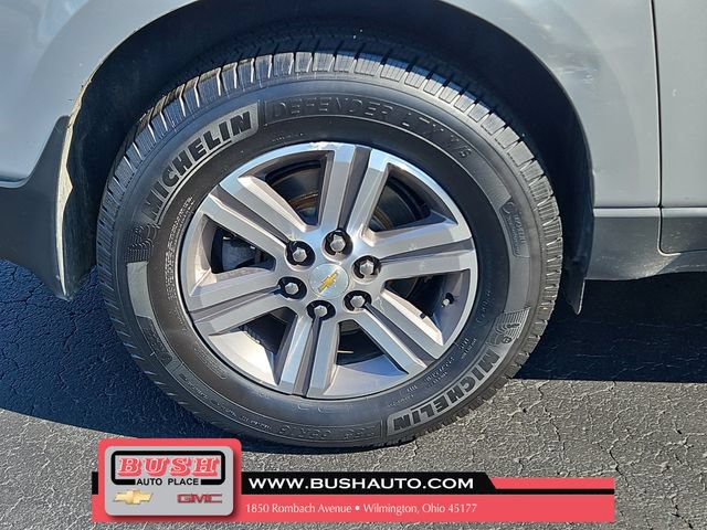 Used 2017 Chevrolet Traverse LT FWD image 5