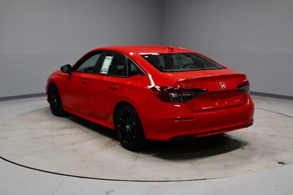 Used 2025 Honda Civic Sport image 9