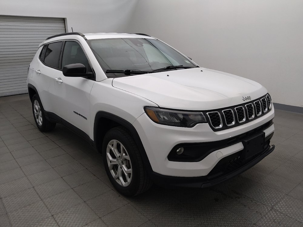 Used 2024 Jeep Compass Latitude AWD/4WD image 13