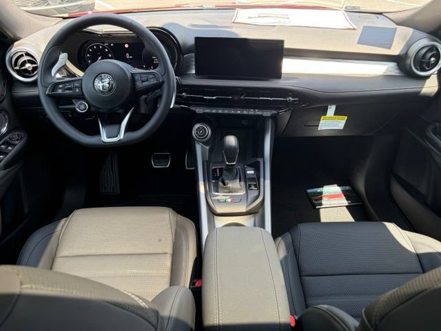 New 2026 Alfa Romeo Tonale w/ Quick Order Package 23H Volce AWD/4WD image 39