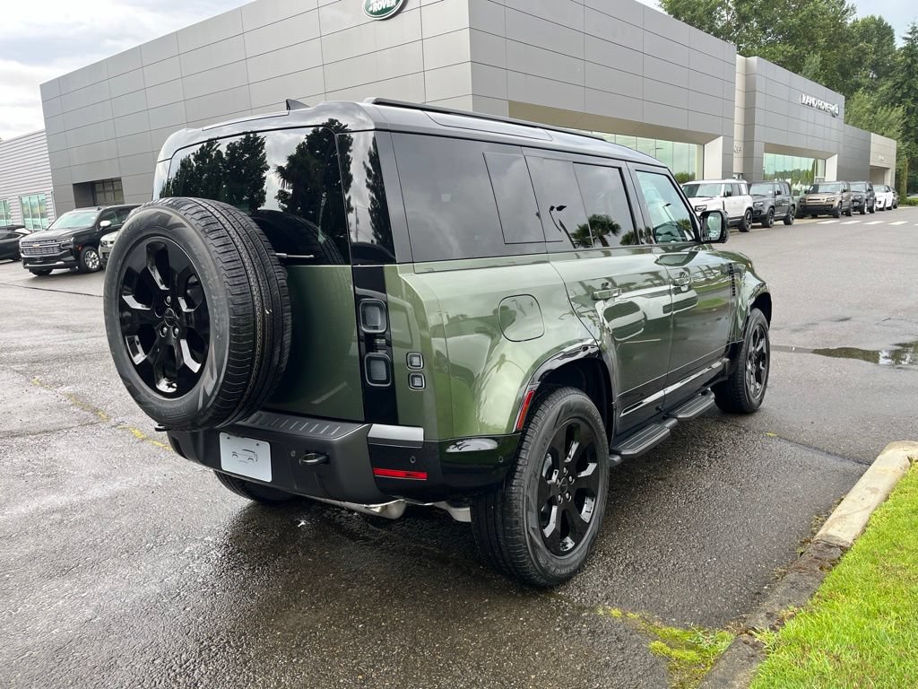 New 2026 Land Rover Defender 110 X-Dynamic SE AWD/4WD image 7