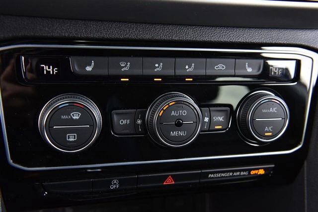 Certified 2023 Volkswagen Atlas Cross Sport SE w/ Panoramic Sunroof Package image 15