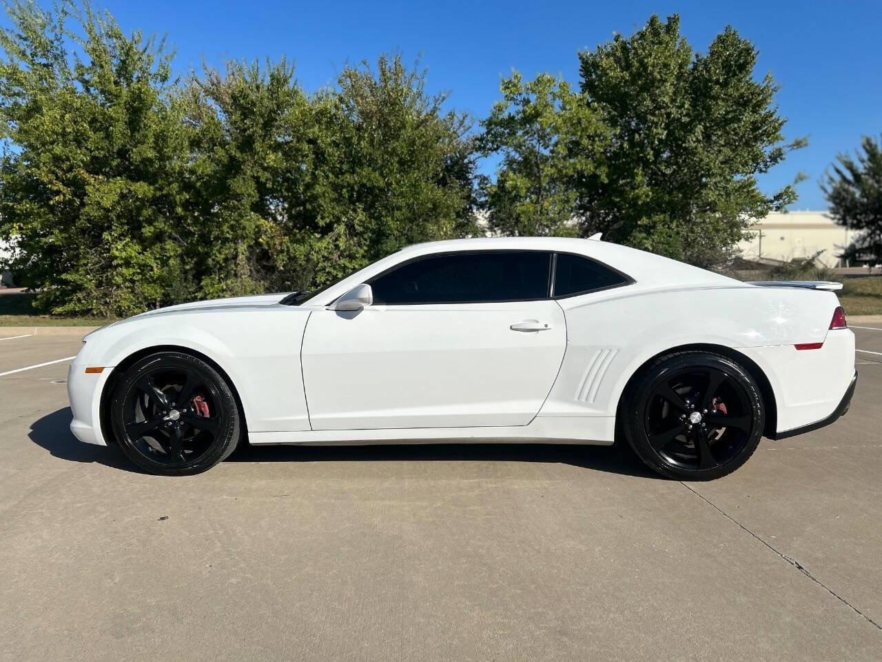 Used 2015 Chevrolet Camaro LT w/ RS Package RWD image 9