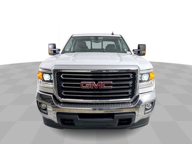 Used 2016 GMC Sierra 2500 SLE w/ HD SLE Value Package AWD/4WD image 3