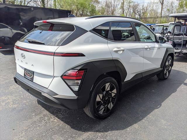 Used 2024 Hyundai Kona SEL FWD image 5