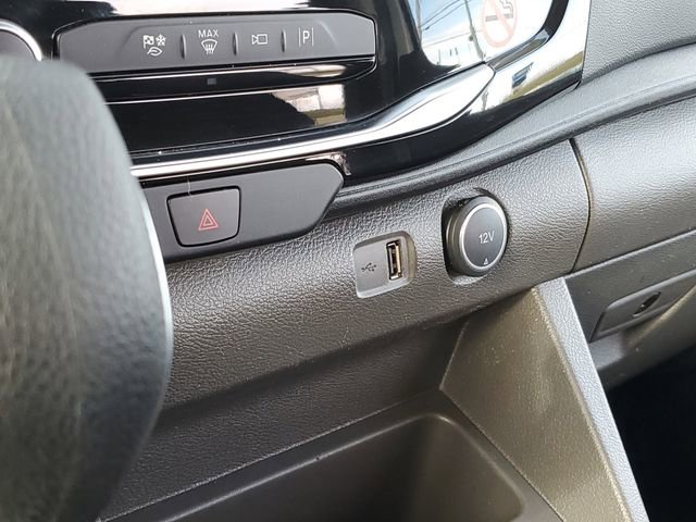 Used 2023 Ford Transit 350 XLT image 20