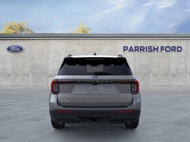 New 2026 Ford Explorer Active image 5