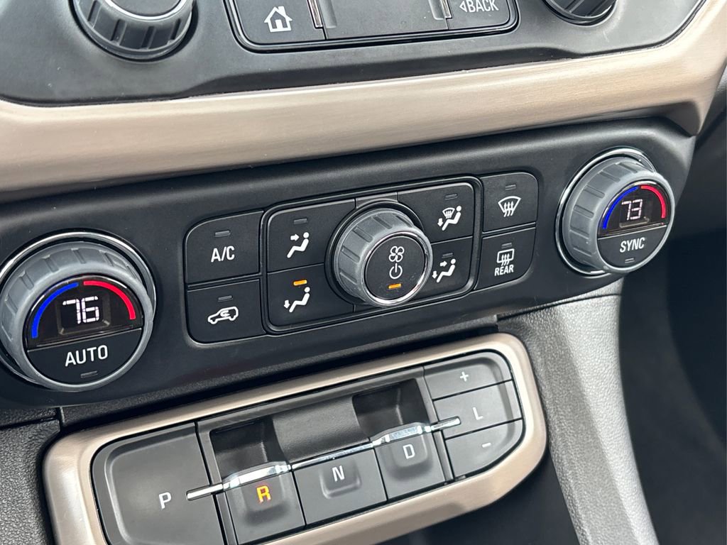 Used 2023 GMC Acadia Denali w/ Denali Technology Package image 34