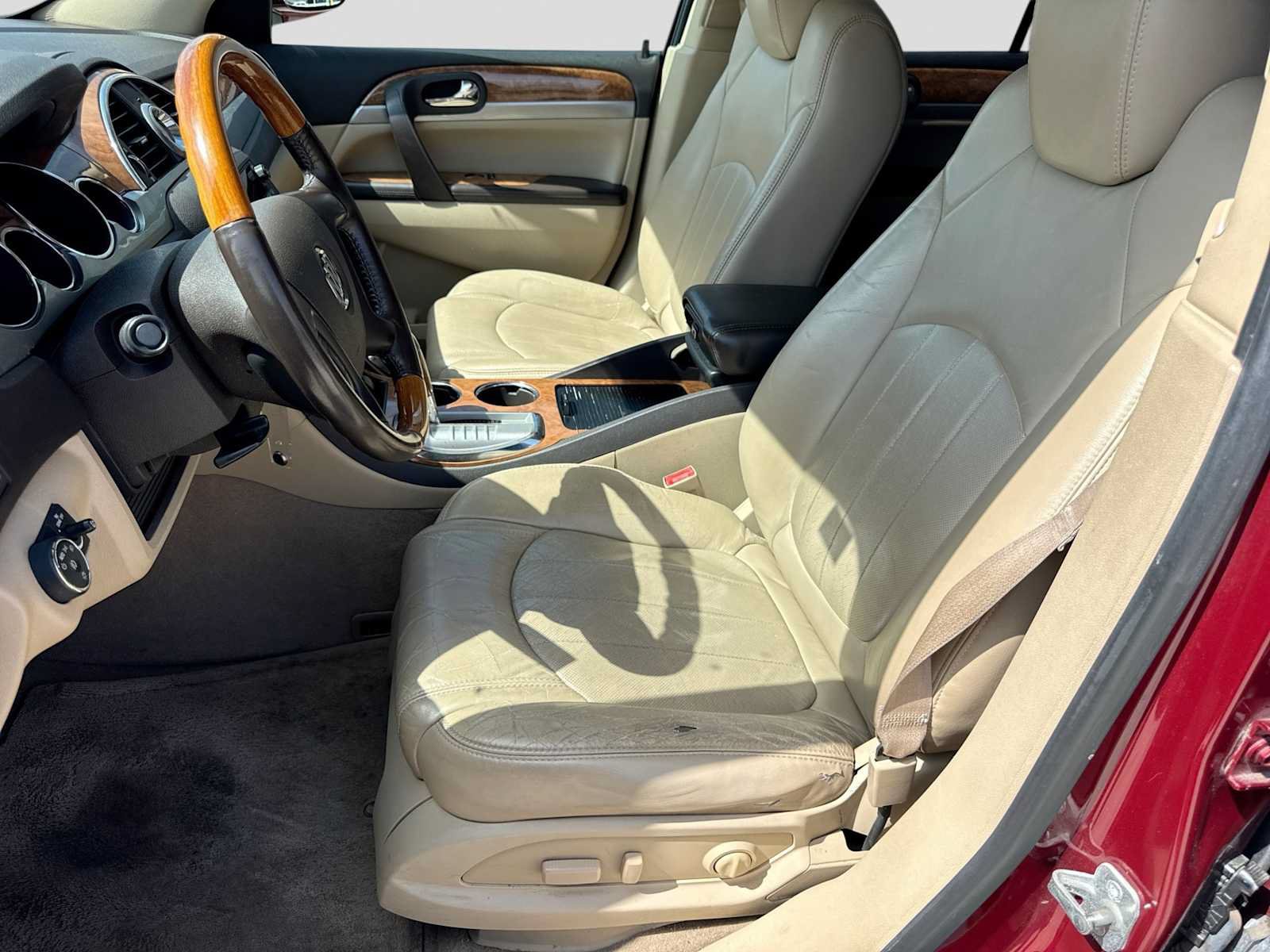 Used 2011 Buick Enclave CXL FWD image 15