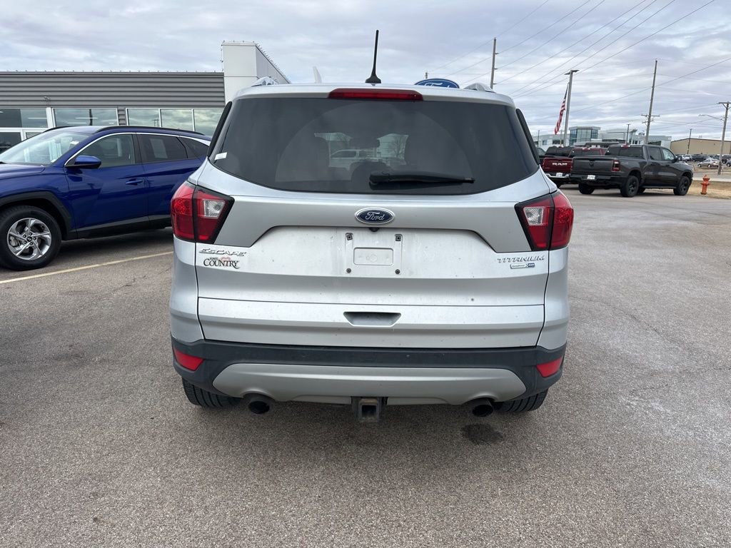 Used 2019 Ford Escape Titanium w/ U9j03 - Titanium Tow Package image 13