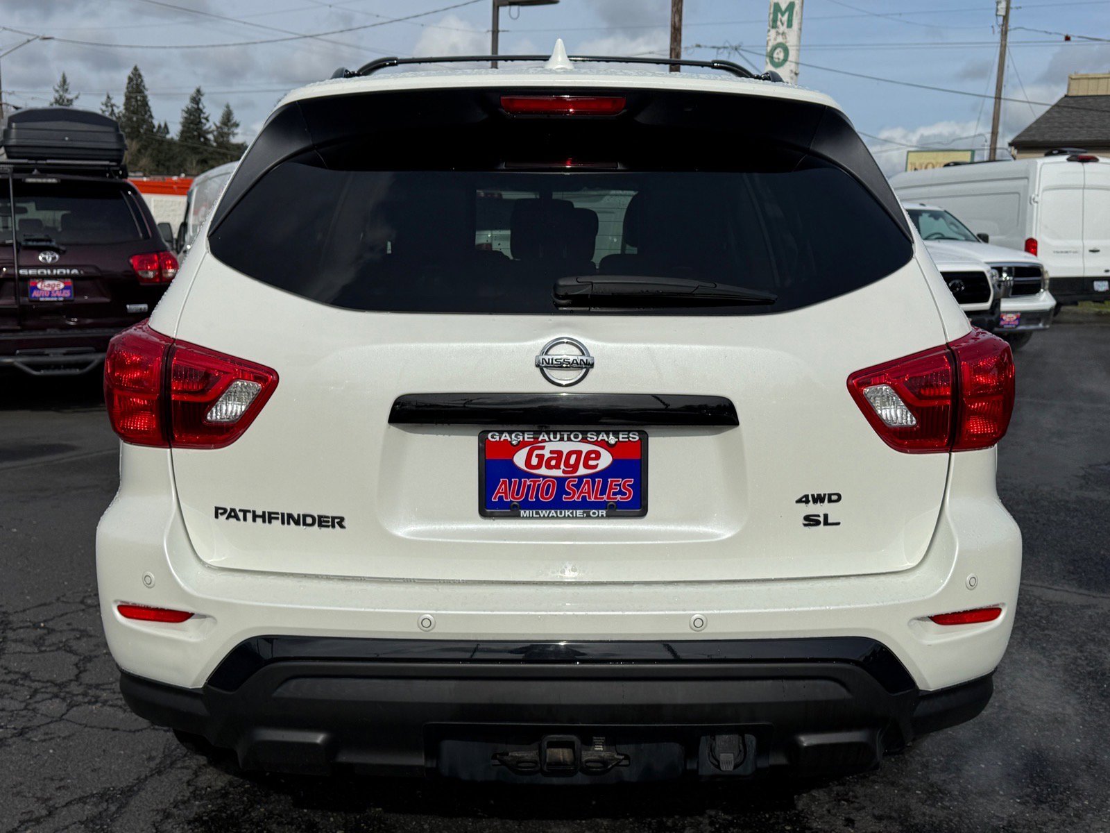 Used 2019 Nissan Pathfinder SL AWD/4WD image 7
