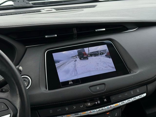 Used 2022 Cadillac XT4 Premium Luxury w/ Sun And Sound Package image 4