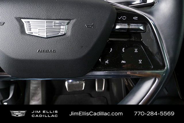 Used 2026 Cadillac Vistiq Sport image 11