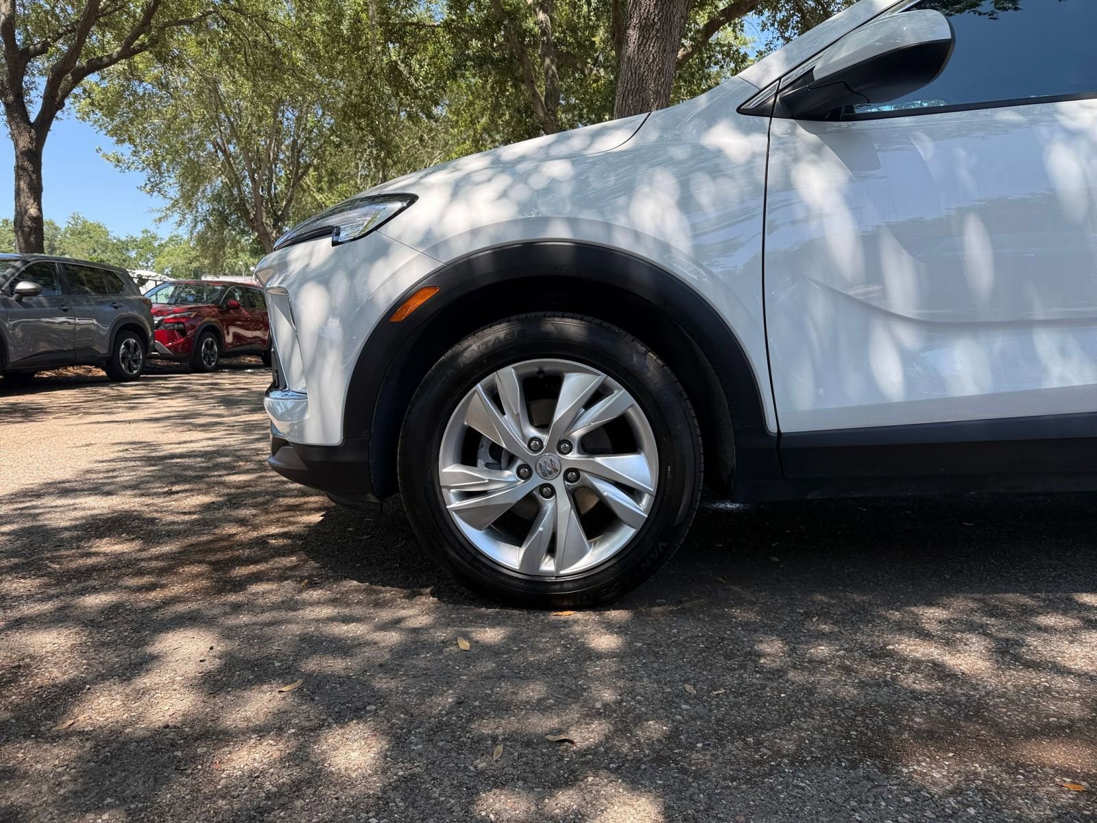 Used 2025 Buick Encore GX Preferred FWD image 27