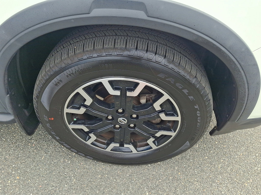 Used 2020 Nissan Pathfinder SL image 9