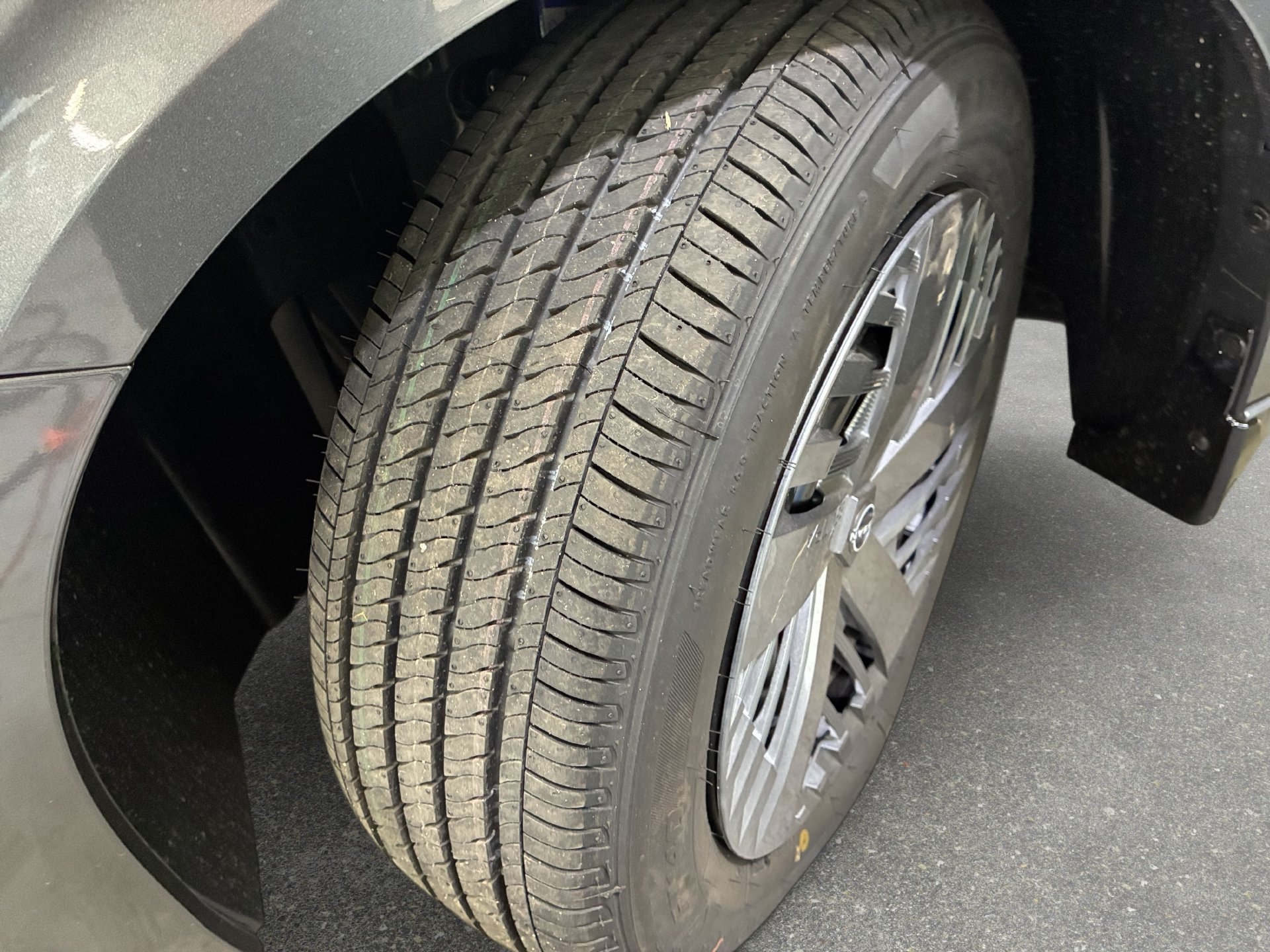 New 2027 Nissan Sentra S w/ Floor Mat Package FWD image 30