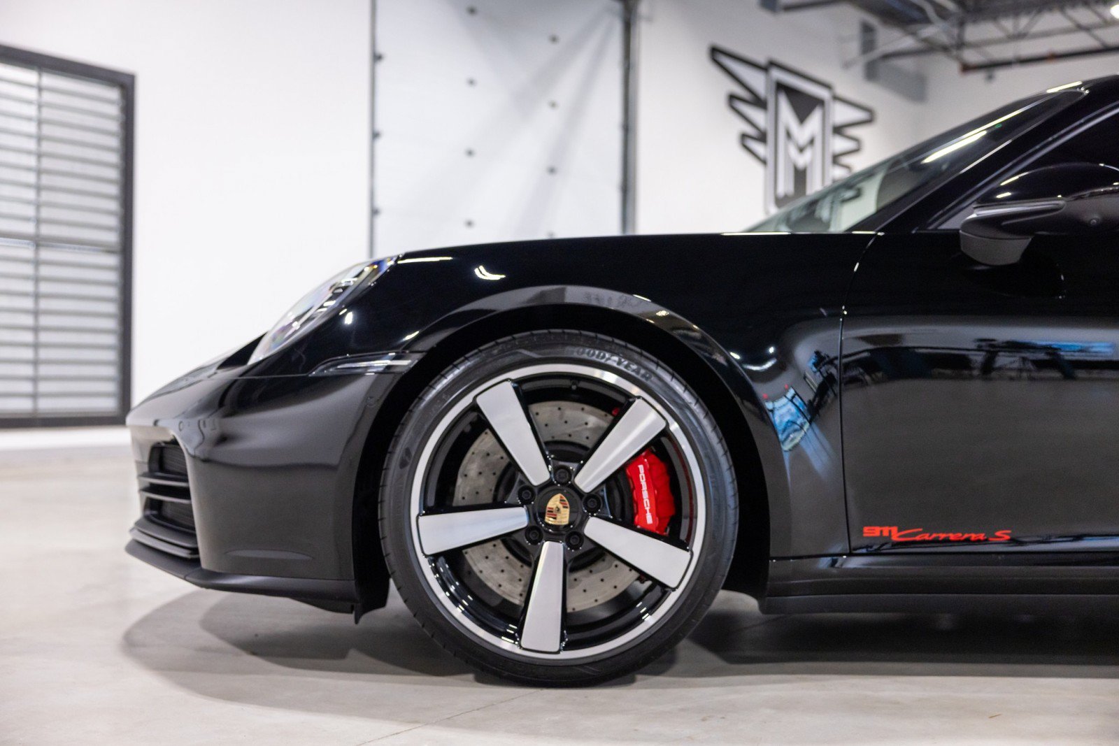 Used 2025 Porsche 911 Carrera S RWD image 18
