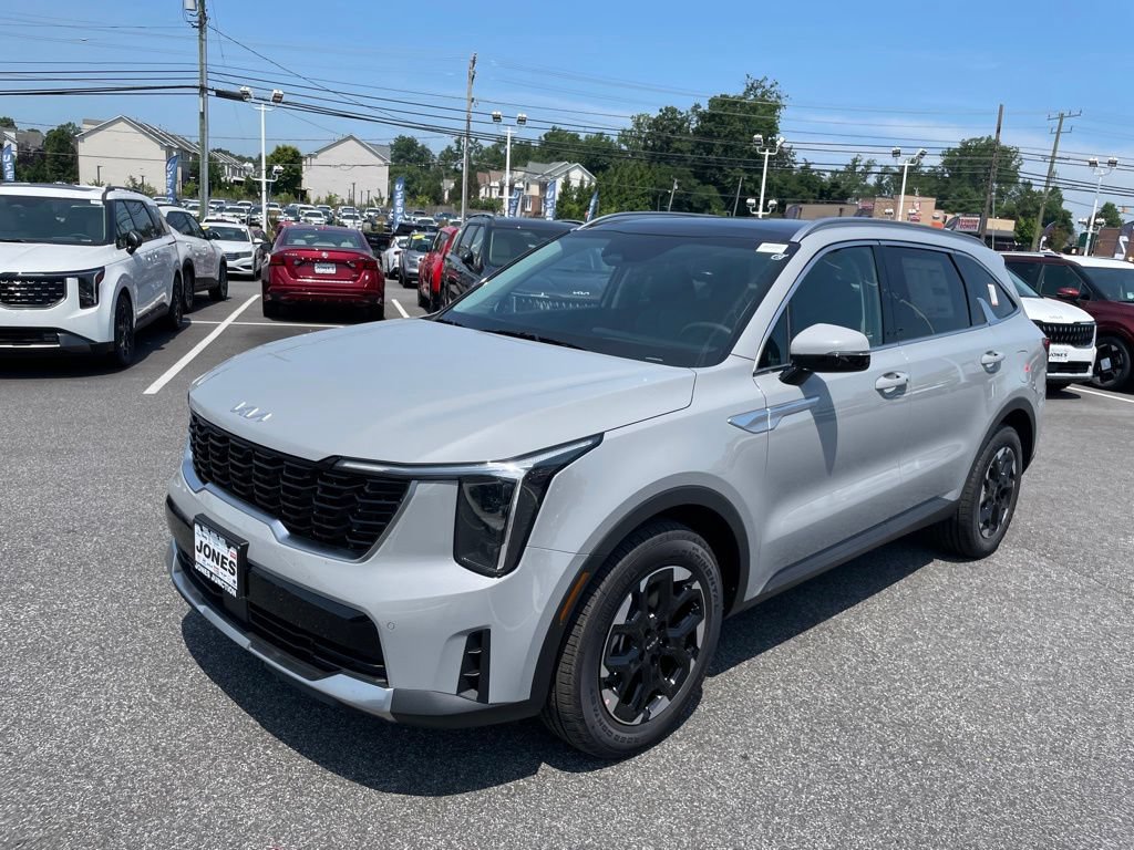 New 2026 Kia Sorento S w/ S Panoramic Sunroof Package