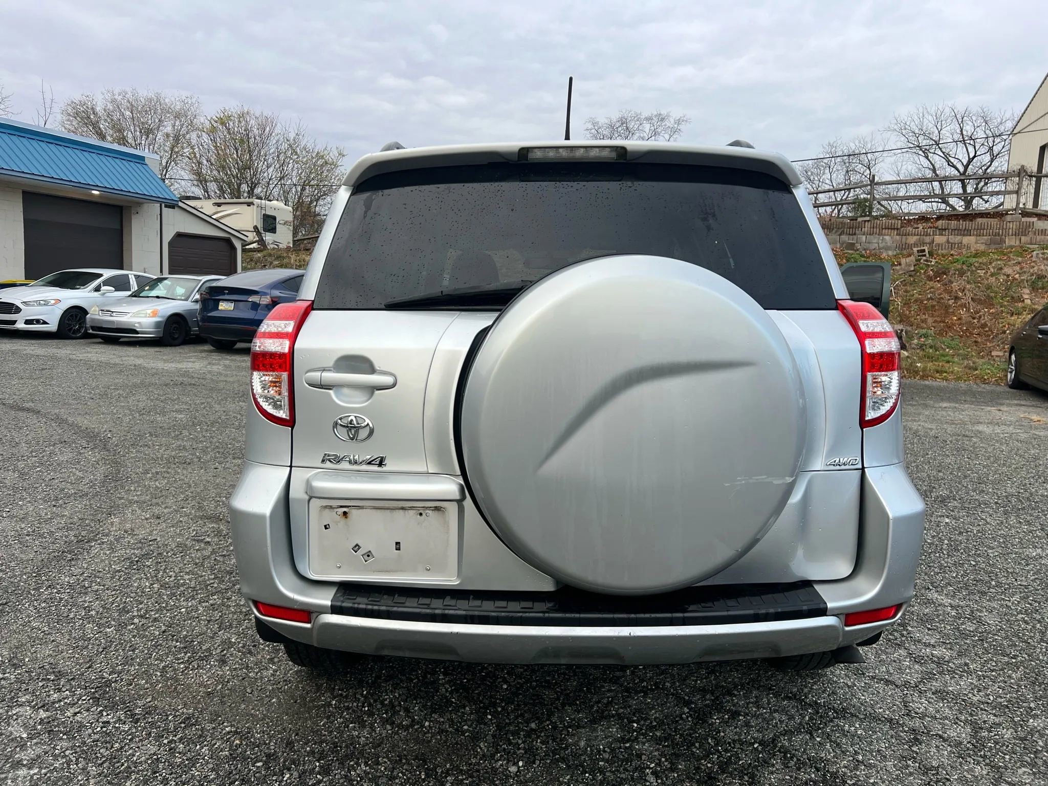 Used 2011 Toyota RAV4 4WD image 6