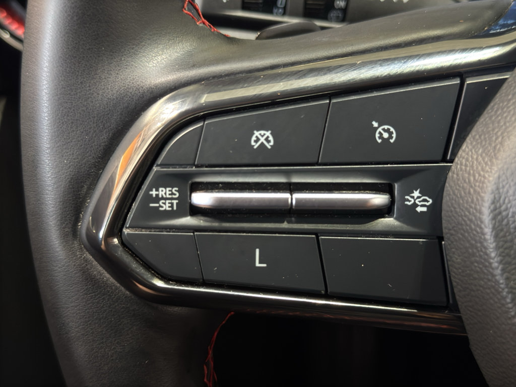 Used 2025 Chevrolet Equinox RS w/ Safety and Technology Package FWD image 23