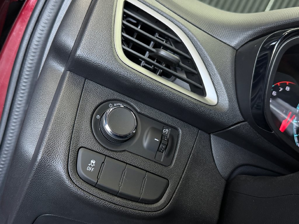 Used 2022 Chevrolet Spark LS FWD image 17