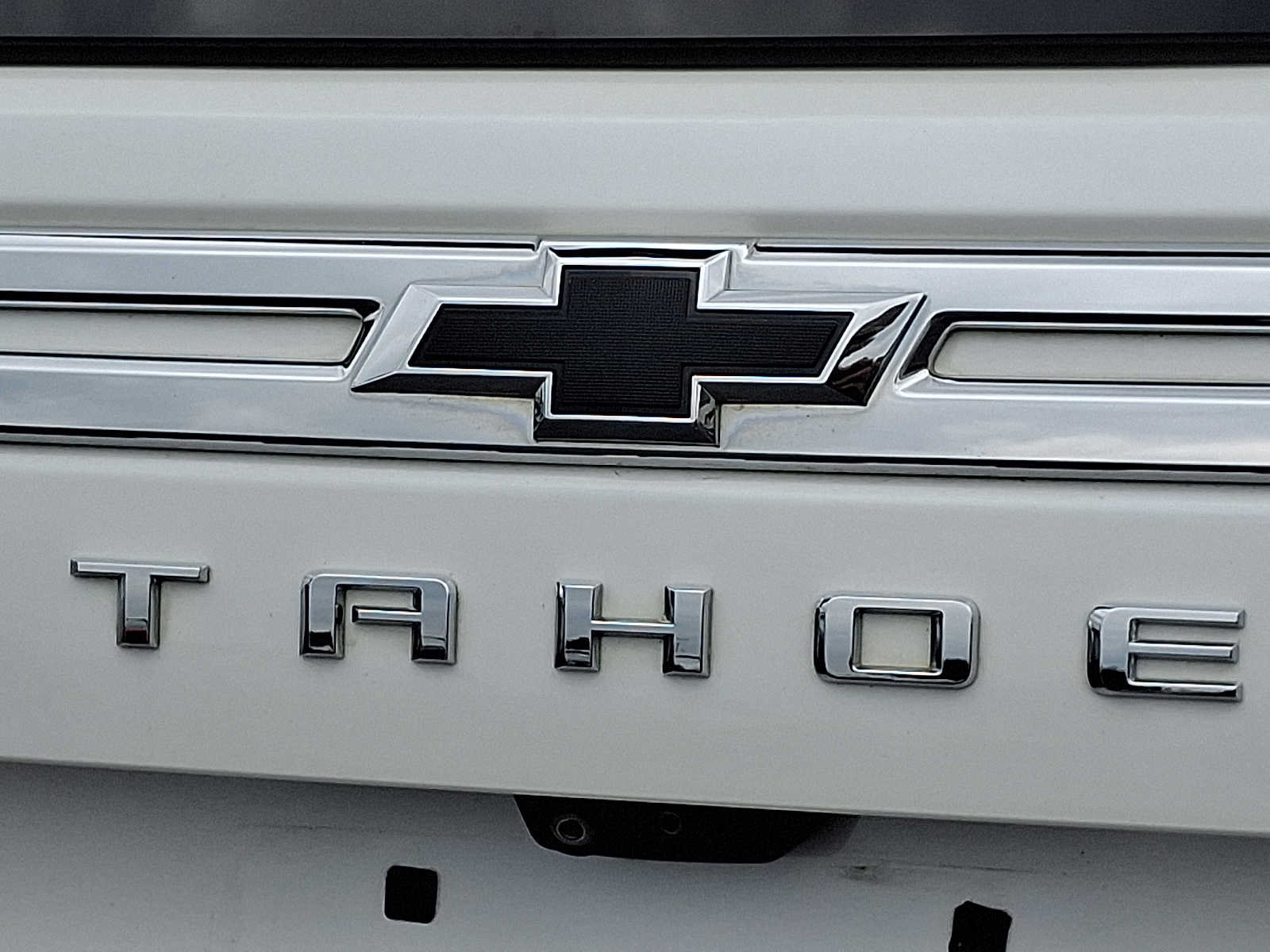 Used 2021 Chevrolet Tahoe Premier w/ Premium Package AWD/4WD image 29