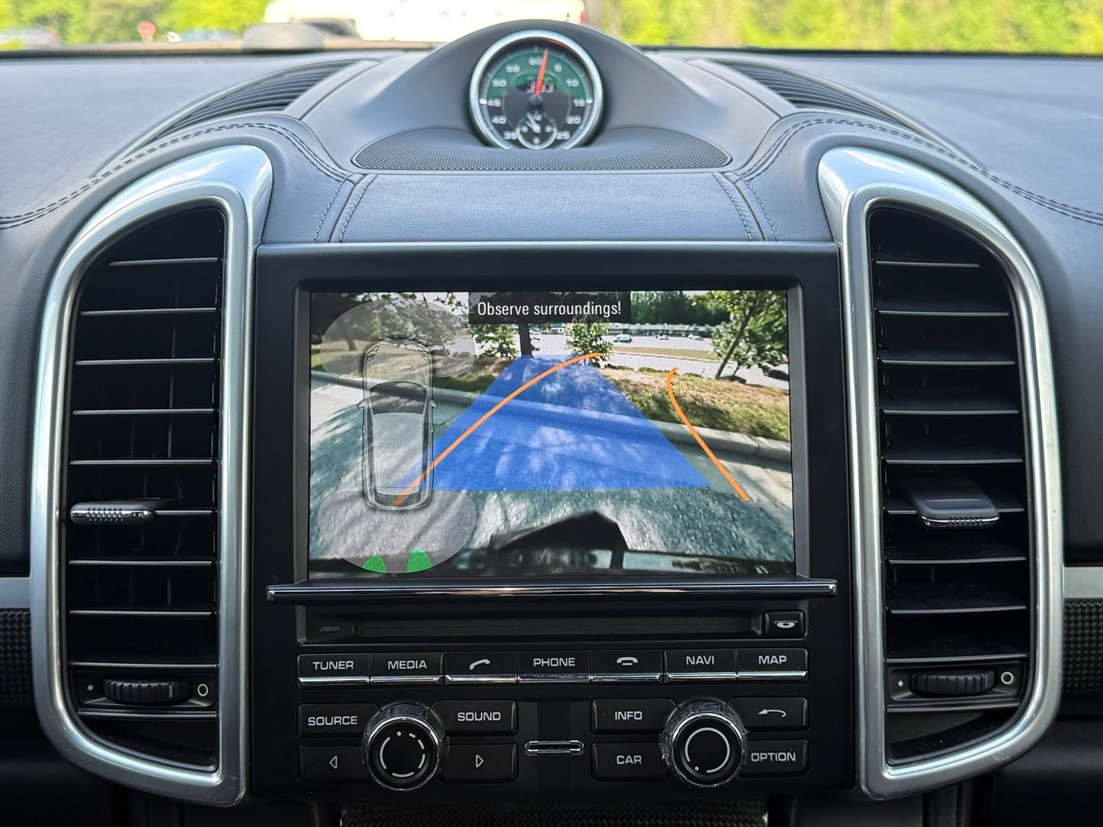 Used 2016 Porsche Cayenne GTS AWD/4WD image 31