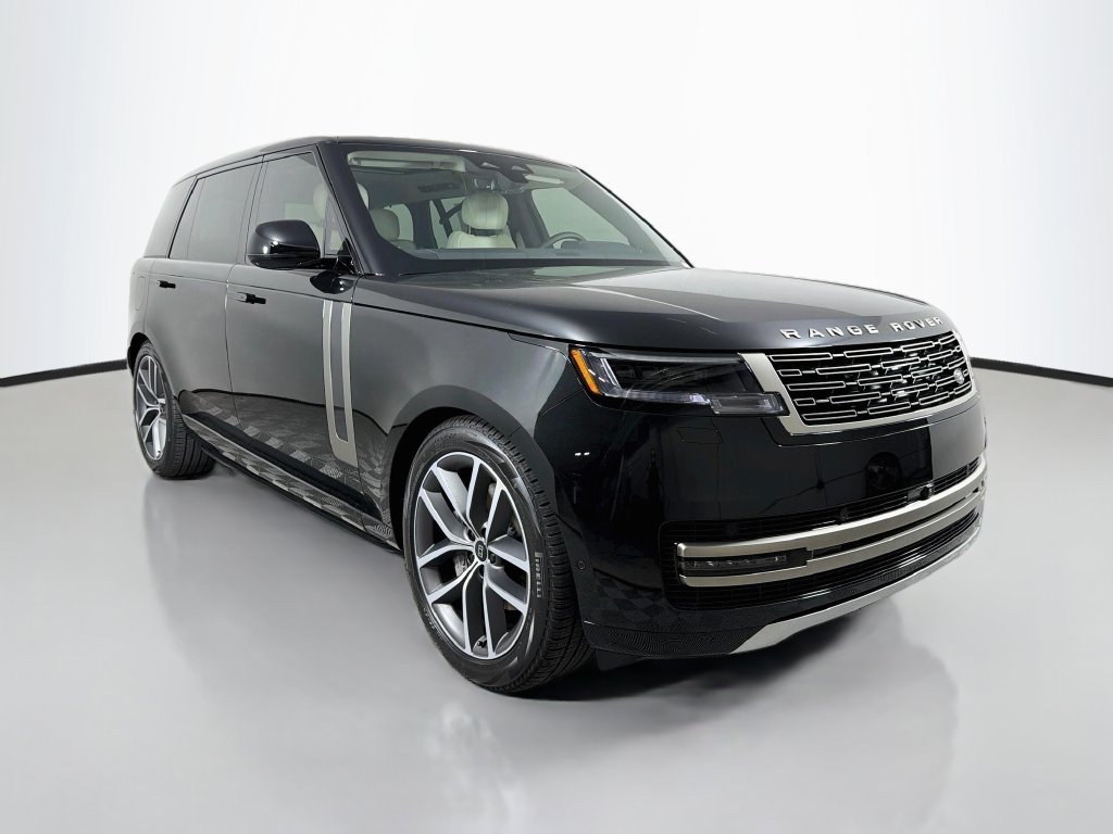 New 2027 Land Rover Range Rover Long Wheelbase SE AWD/4WD image 3