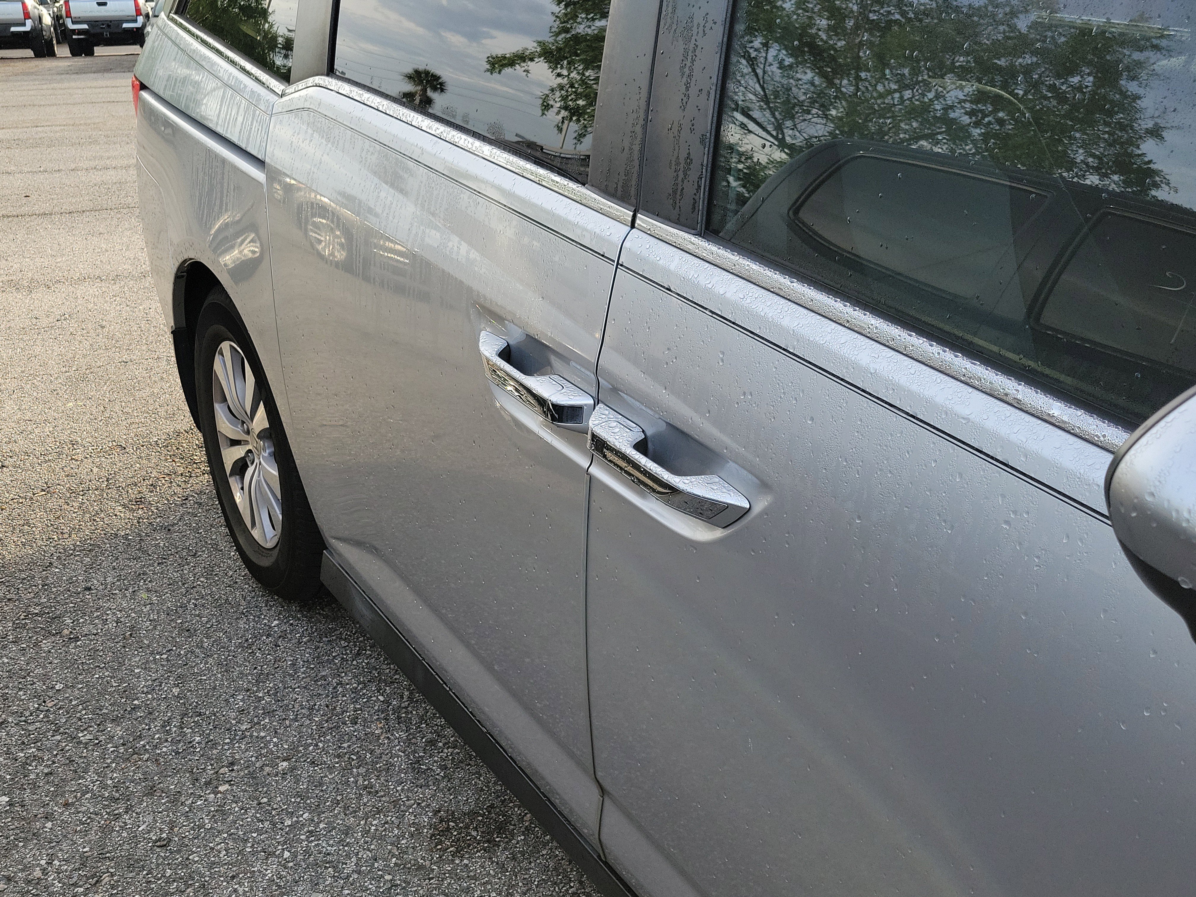 Used 2014 Honda Odyssey EX-L image 9