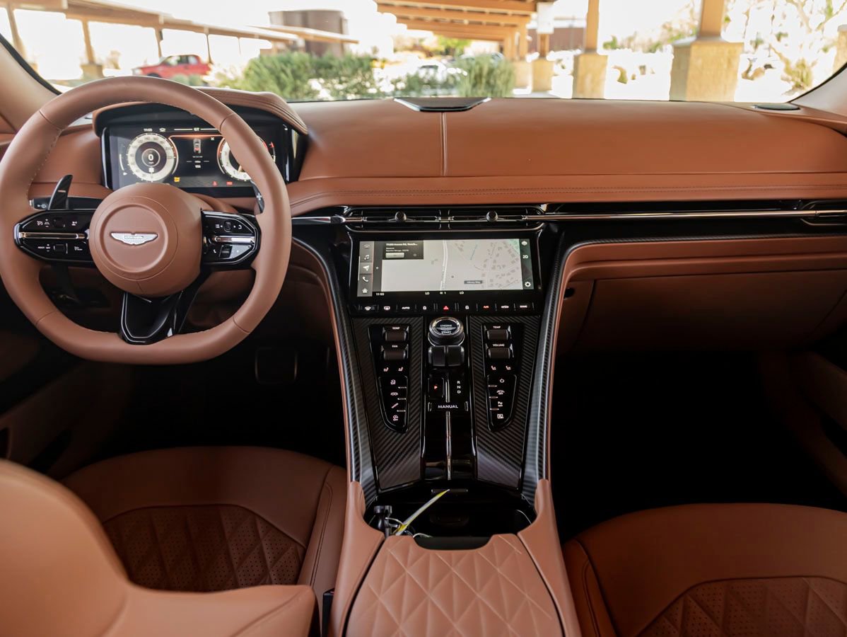 Used 2026 Aston Martin DB12 Coupe RWD image 16