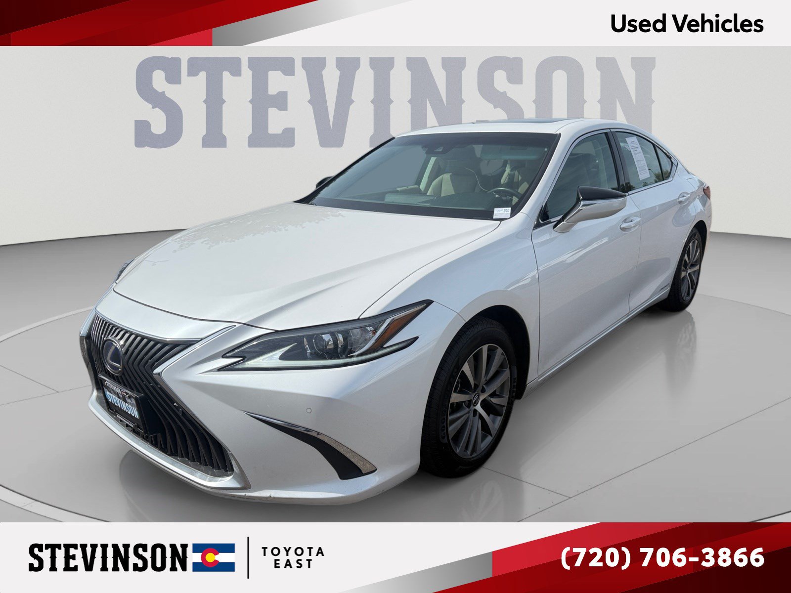 Used 2020 Lexus ES 300h w/ Premium Package FWD image 1