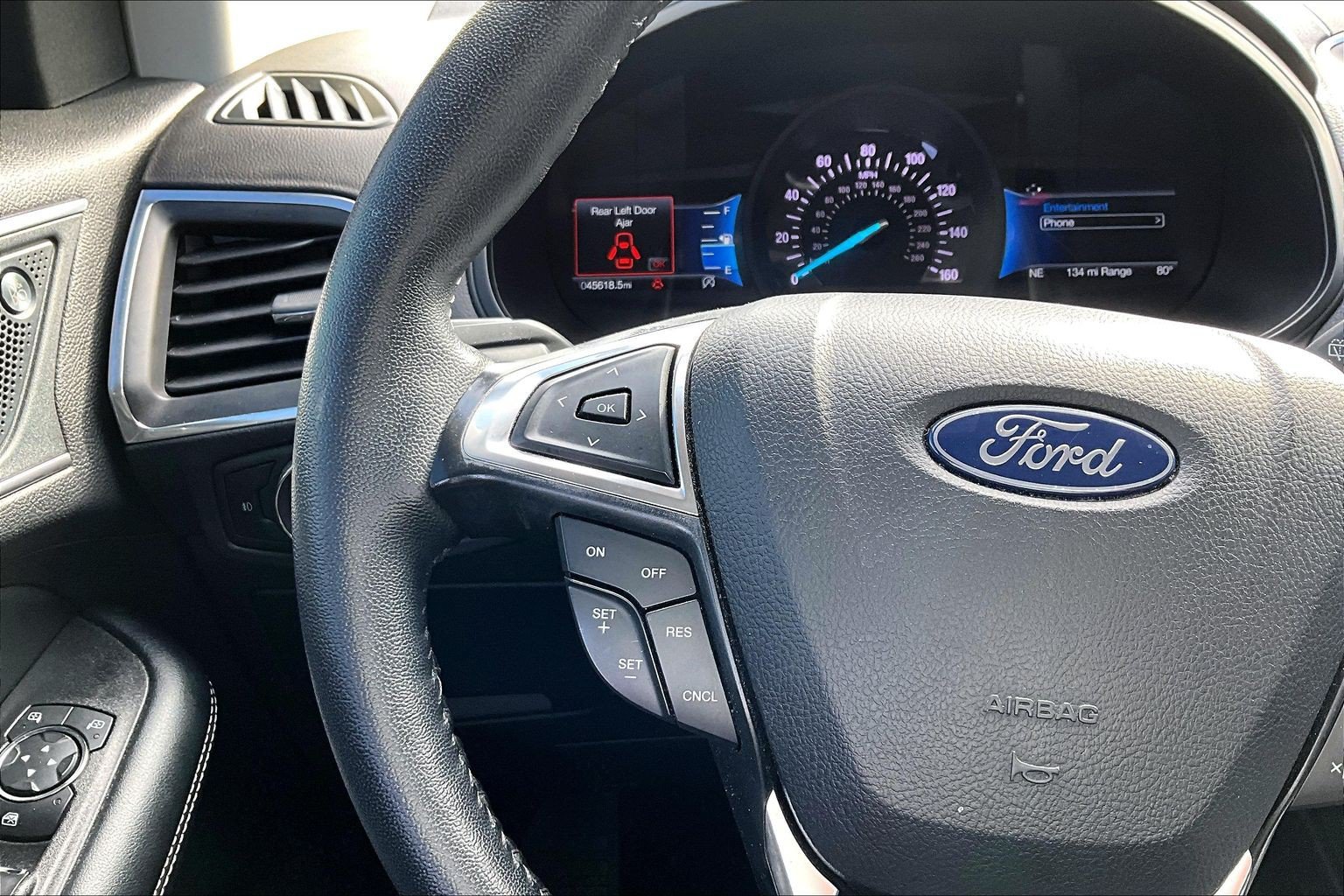 Used 2024 Ford Edge Titanium AWD/4WD image 12