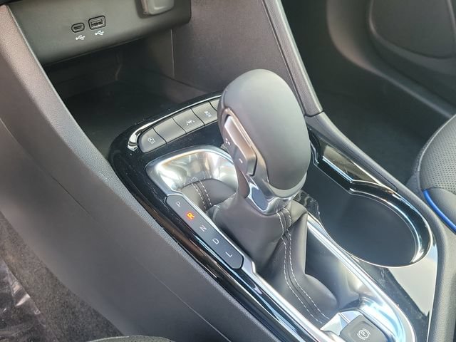 New 2026 Buick Encore GX Sport Touring w/ Comfort Package FWD image 25