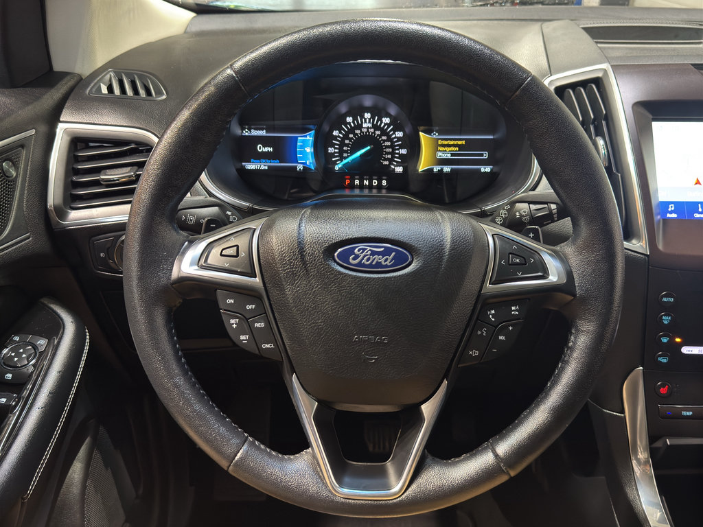 Used 2020 Ford Edge Titanium w/ Canadian Touring Package AWD/4WD image 22