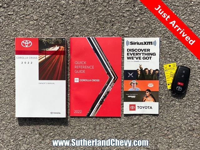 Used 2022 Toyota Corolla Cross LE image 43