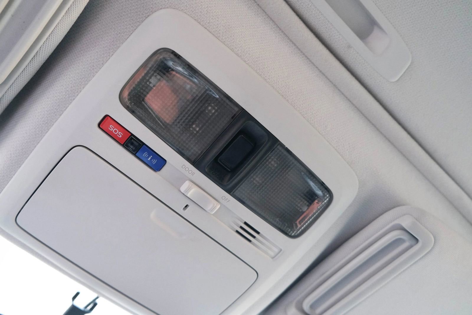 Used 2017 Subaru Forester 2.5i Limited w/ Popular Package #2 image 44