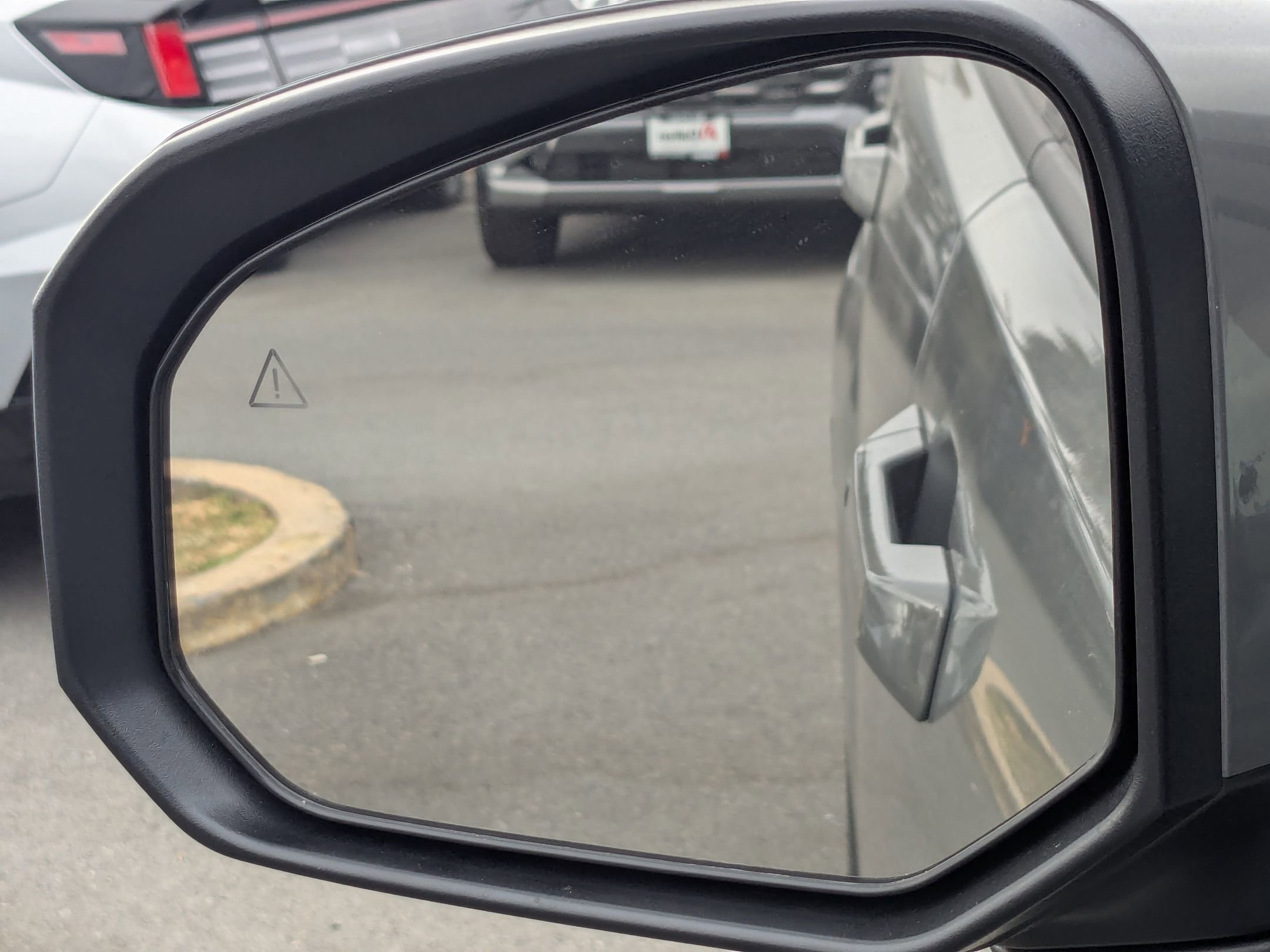 New 2026 Hyundai Santa Fe SE AWD/4WD image 15