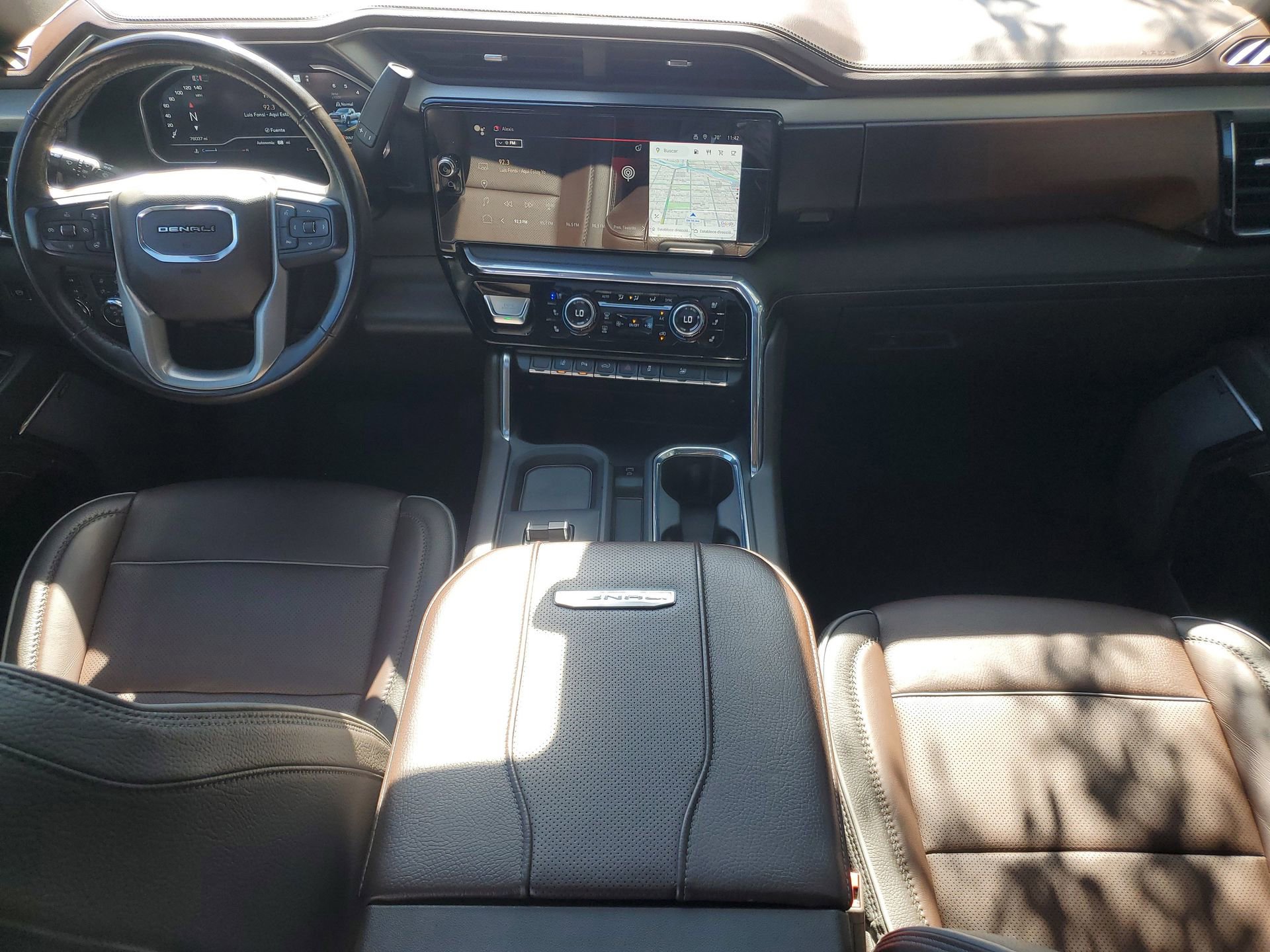 Used 2024 GMC Sierra 3500 Denali w/ Denali Reserve Package image 13