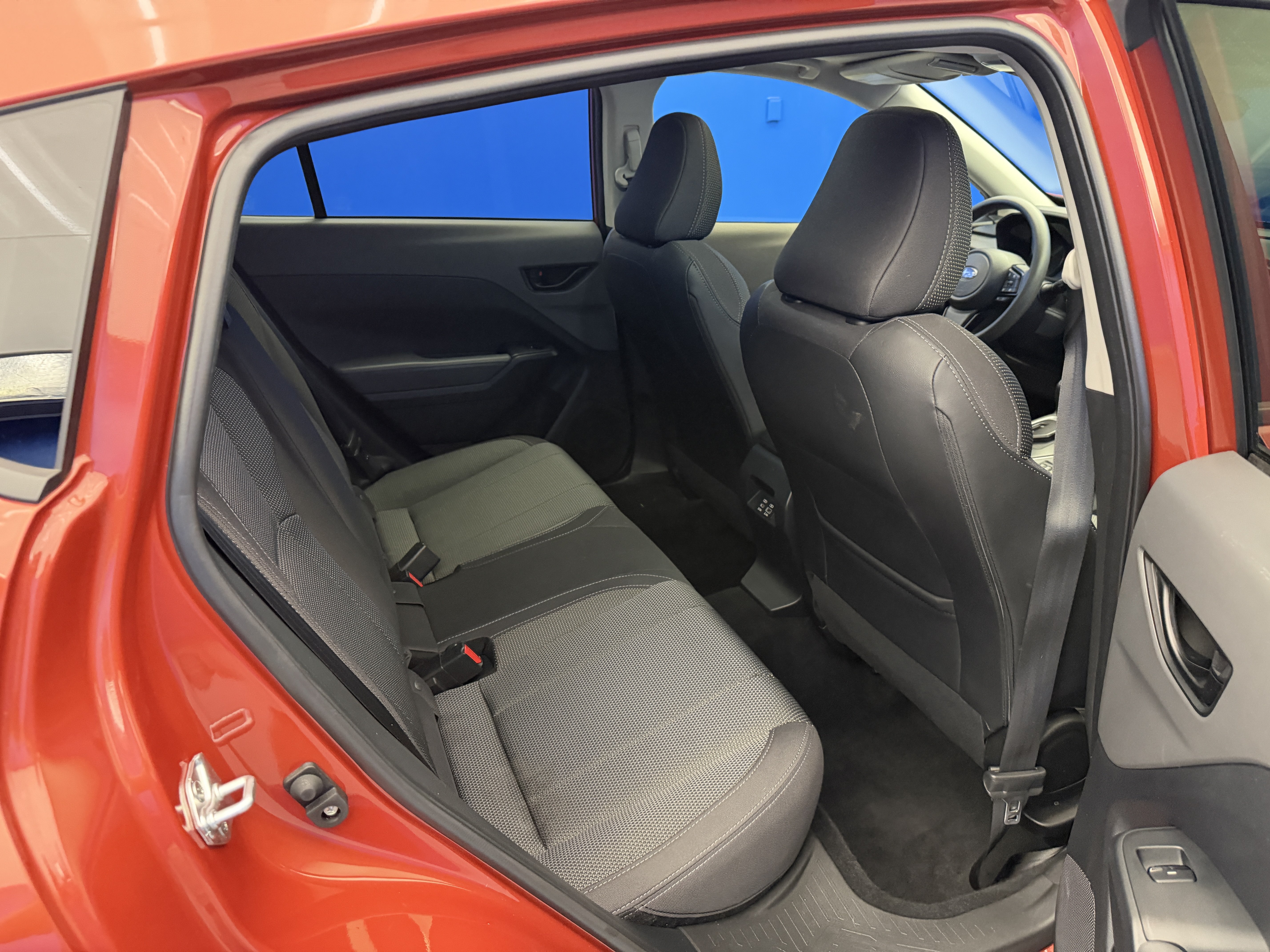 Used 2024 Subaru Crosstrek 2.0i Premium AWD/4WD image 25