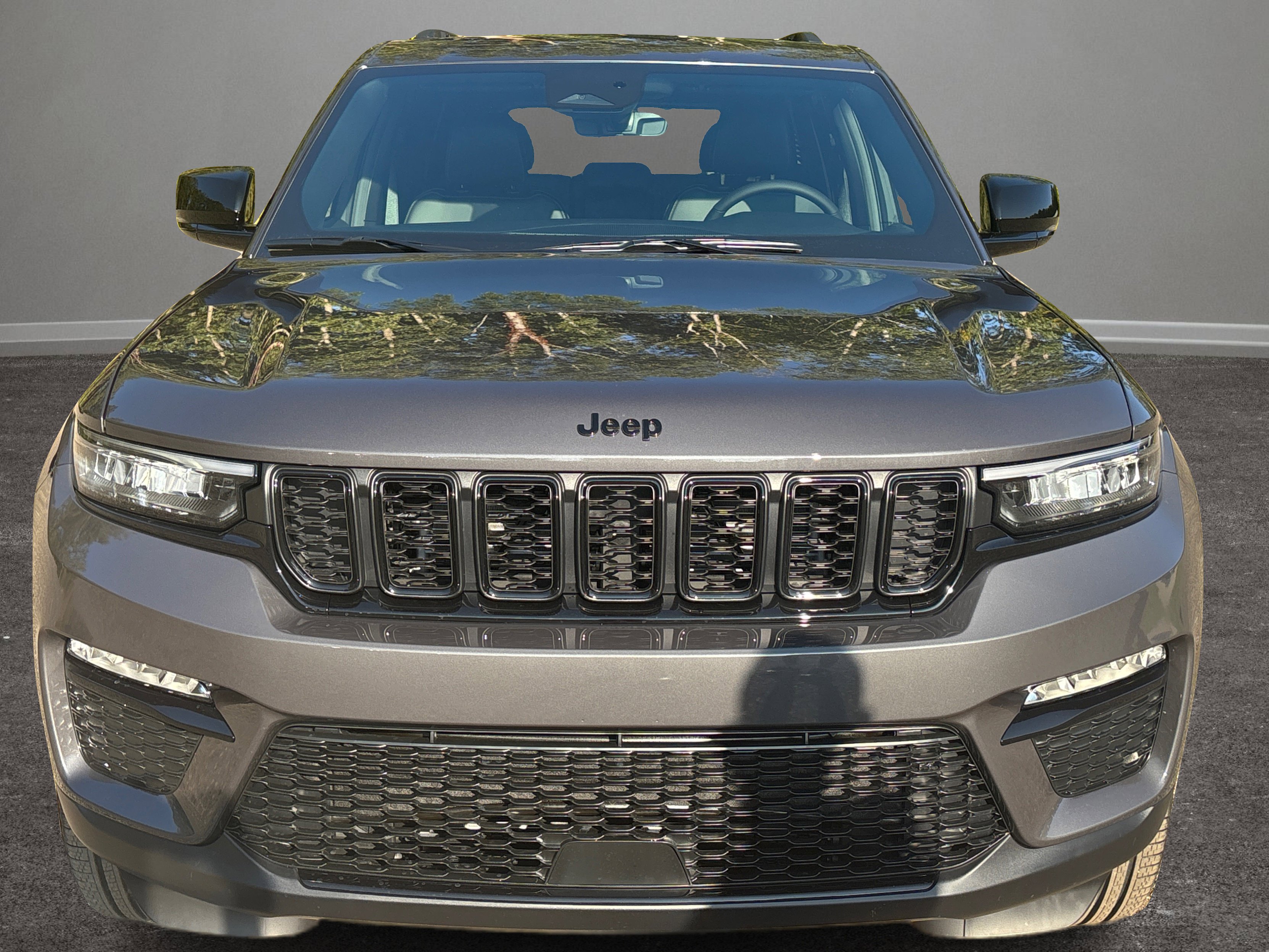 New 2025 Jeep Grand Cherokee Limited w/ Black Appearance Package image 29