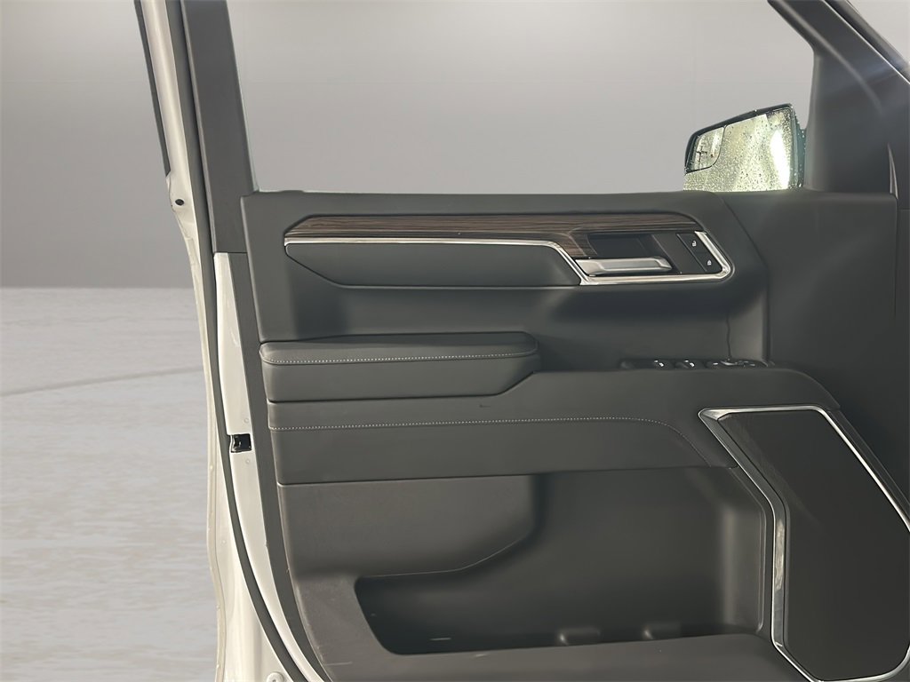 Used 2023 Chevrolet Silverado 1500 RST w/ Z71 Off-Road Package image 26