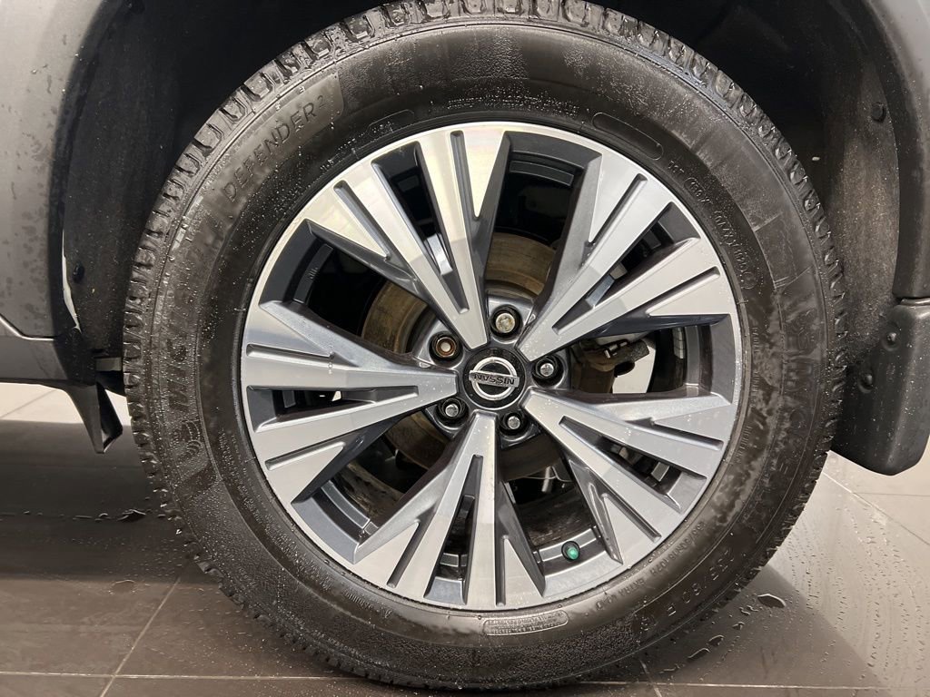 Used 2021 Nissan Rogue SV AWD/4WD image 7