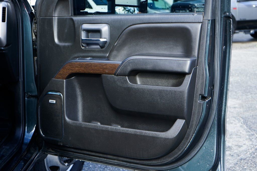 Used 2019 GMC Sierra 3500 Denali image 44