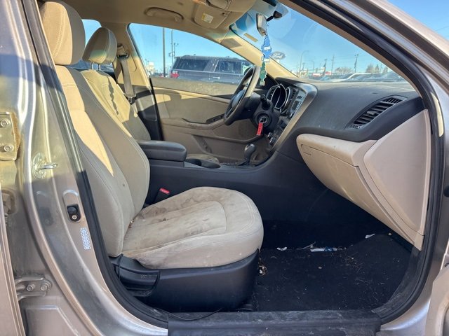 Used 2011 Kia Optima LX image 10