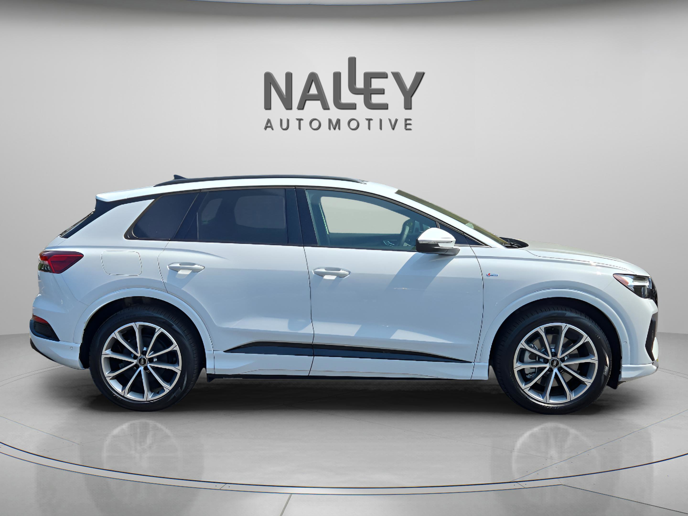 New 2026 Audi Q4 e-tron Premium Plus image 6