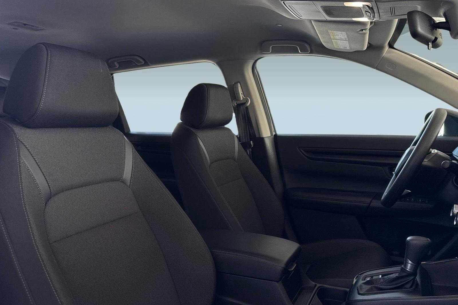 Used 2025 Honda CR-V LX image 30